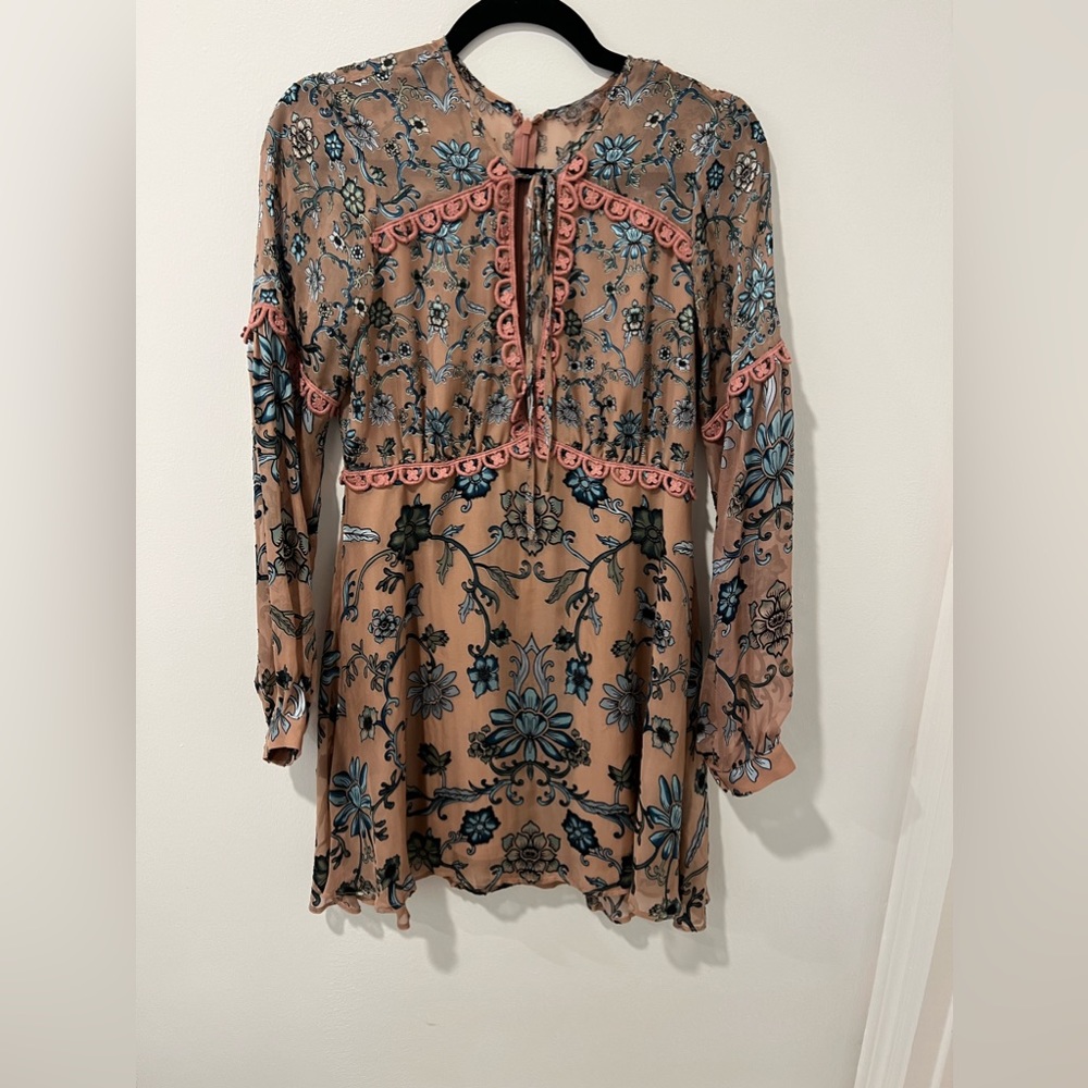 For love and lemons dress